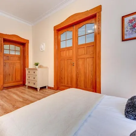 Victus Family Near The Center By Renters Daire *