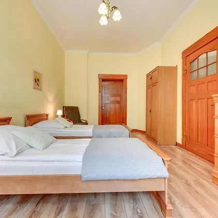 Apartment Victus Family Near The Center By Renters